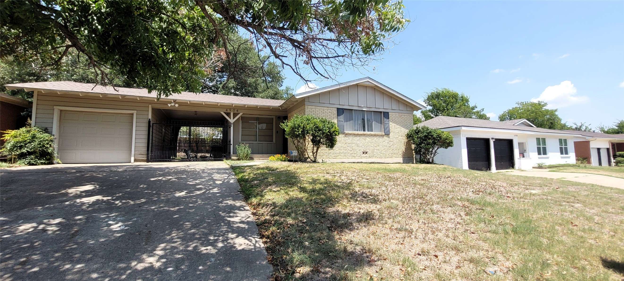 4904 Glade ST, Fort Worth, TX 76114