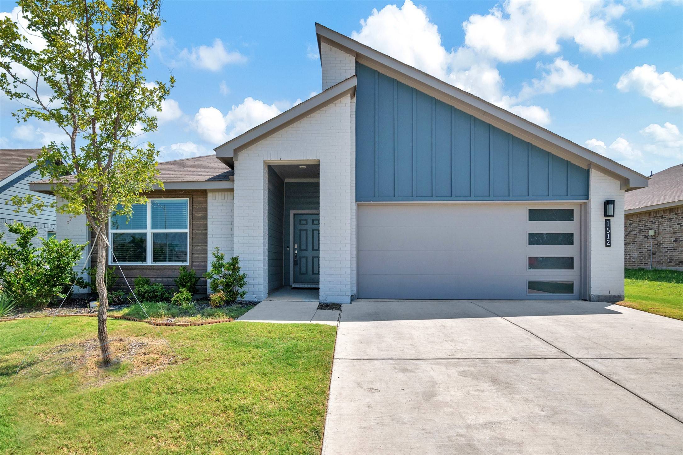 1512 Battery Park DR, Alvarado, TX 76009