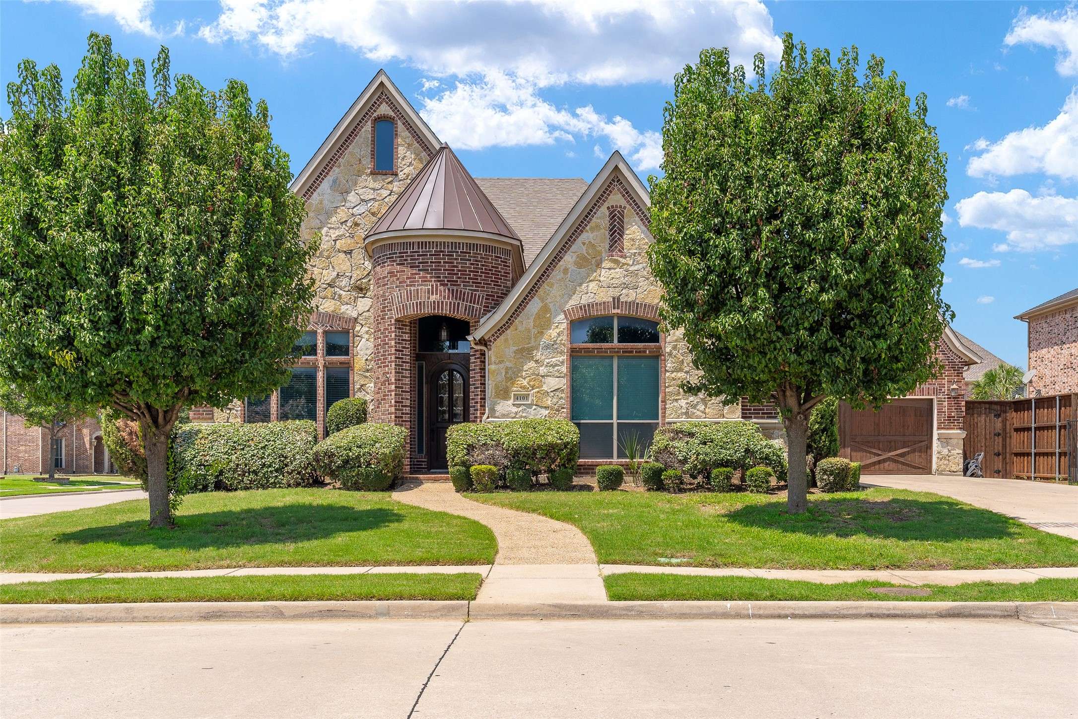 4101 Choctaw DR,  Carrollton,  TX 75010