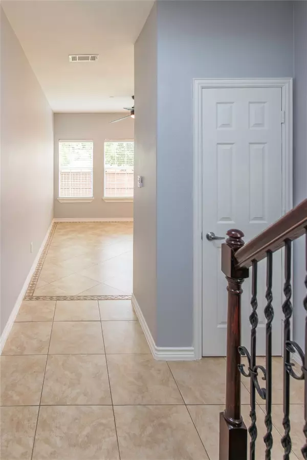 Allen, TX 75002,706 S Jupiter RD #1206