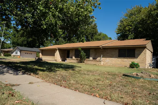Irving, TX 75061,1906 N O Connor RD