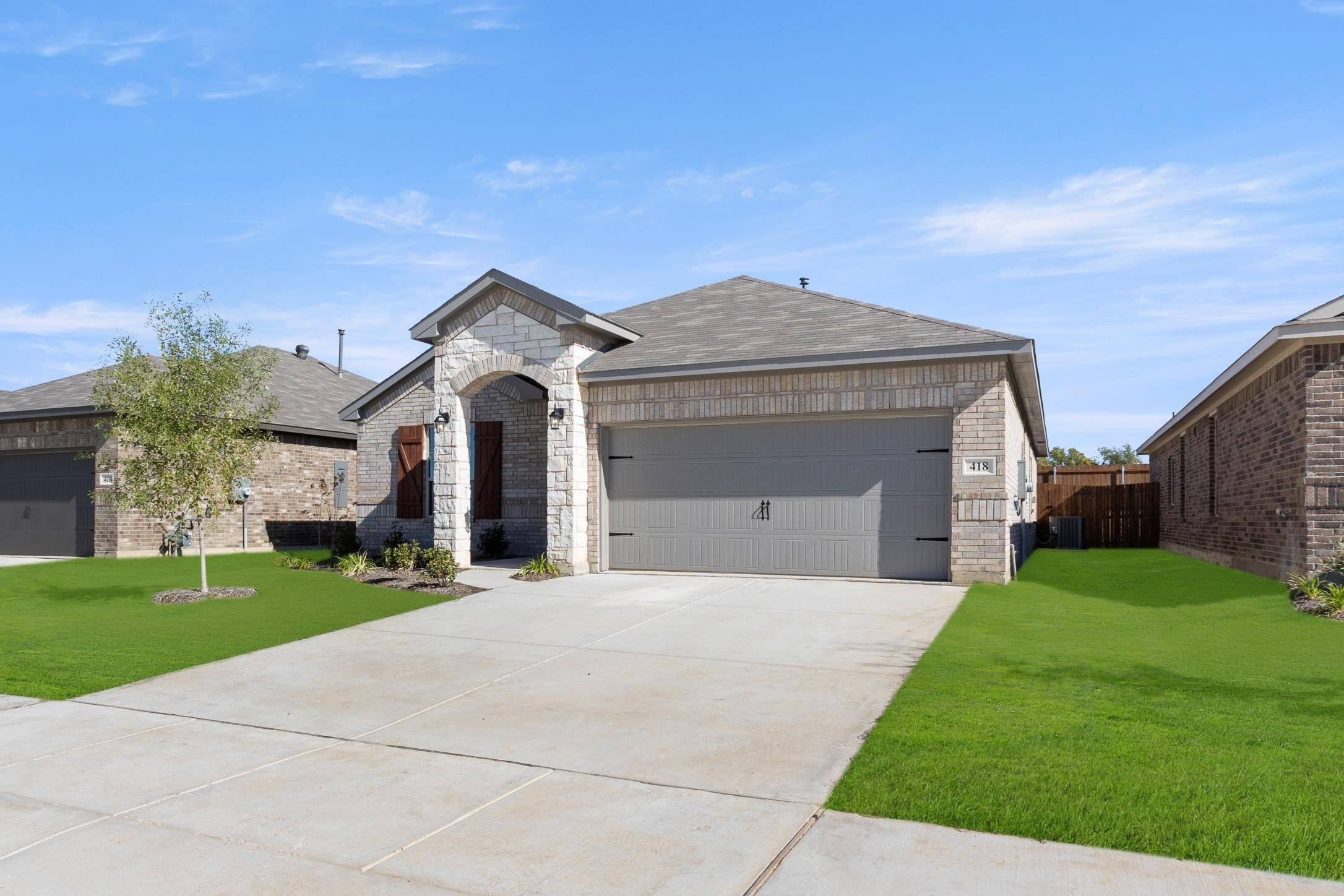 Cleburne, TX 76033,418 Comanche DR