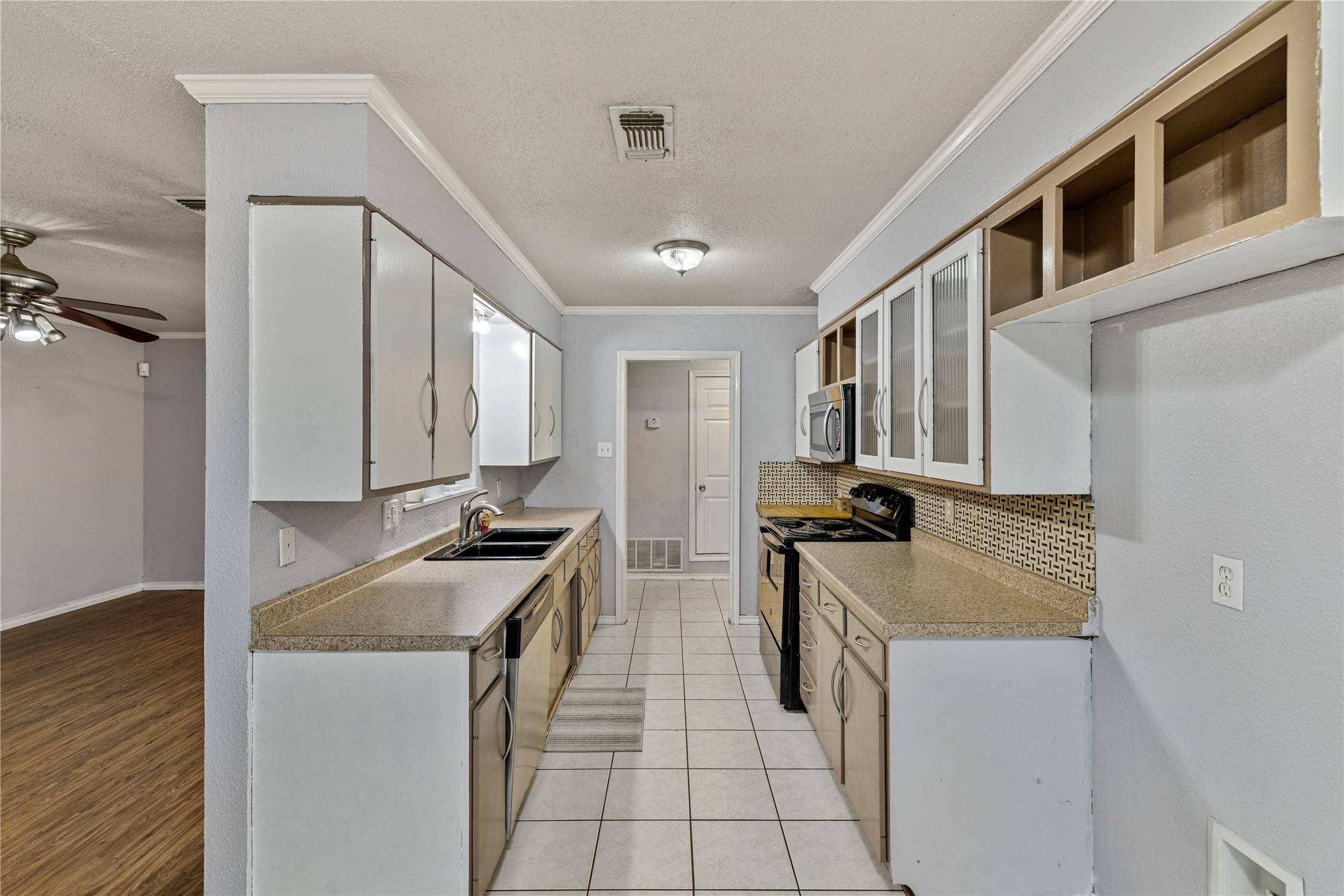 Weatherford, TX 76086,1106 Julie ST