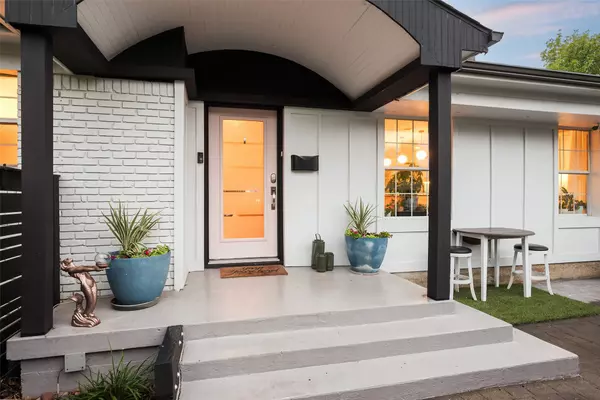 Dallas, TX 75229,4106 S Better DR