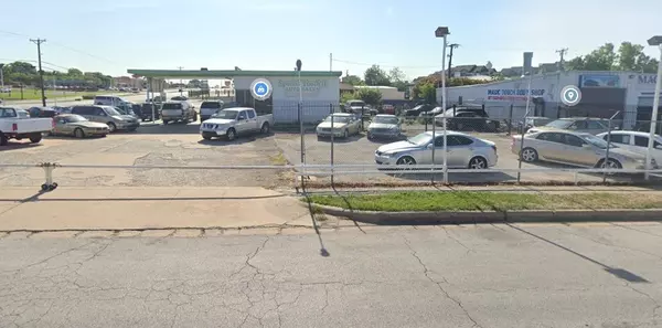 Fort Worth, TX 76116,8259 Camp Bowie West BLVD