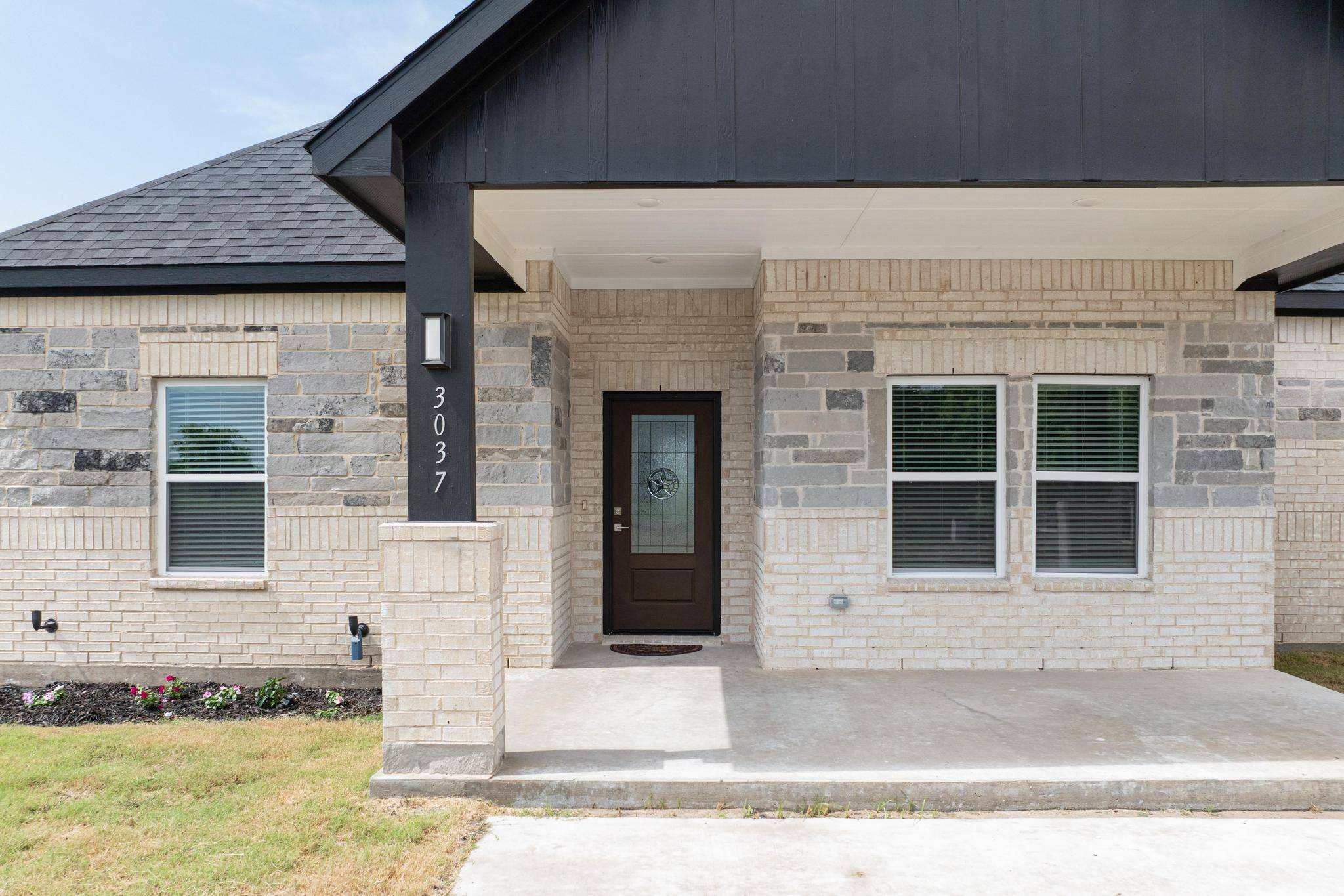 Greenville, TX 75401,3037 County Road 4301
