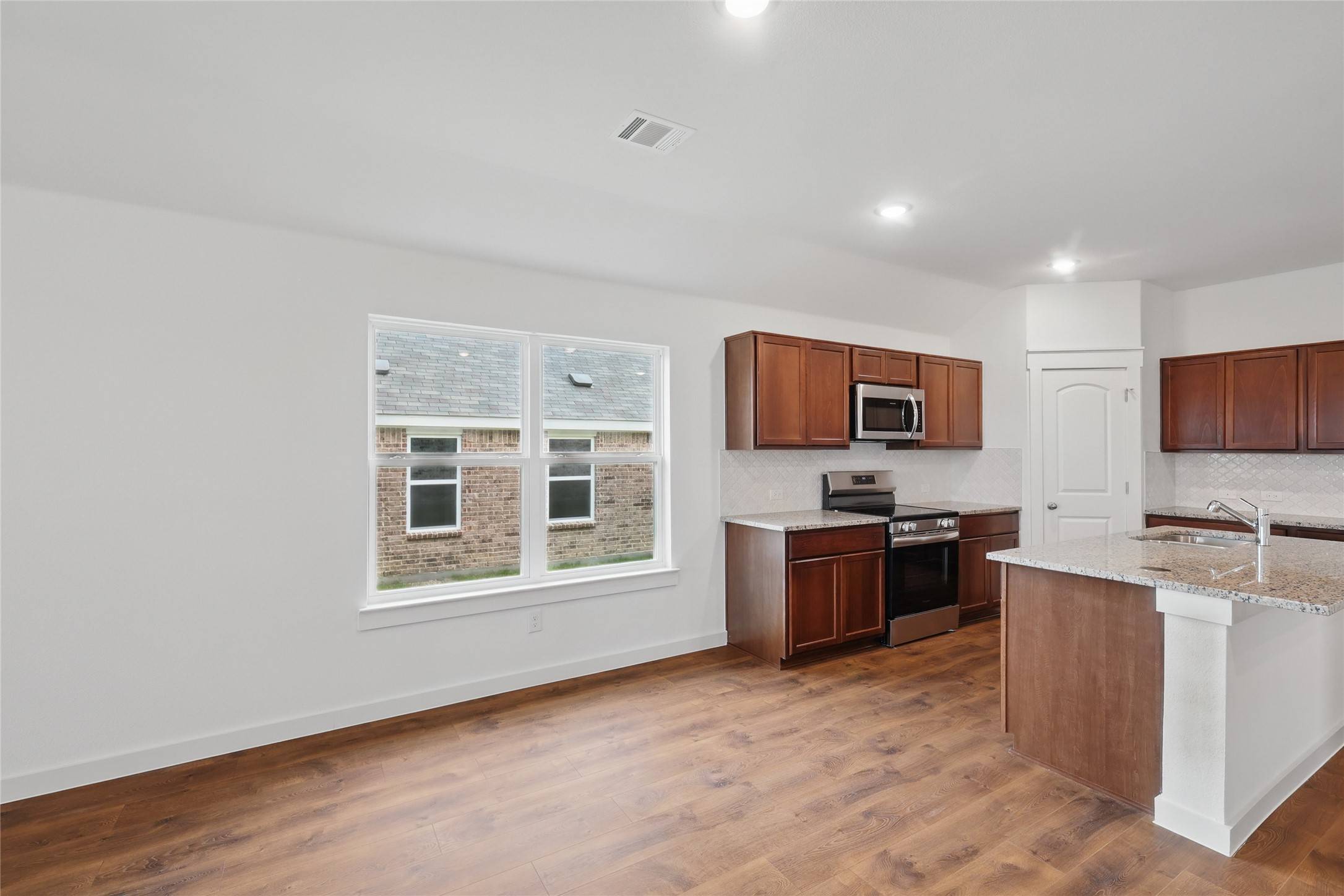 Godley, TX 76044,216 Mercy ST