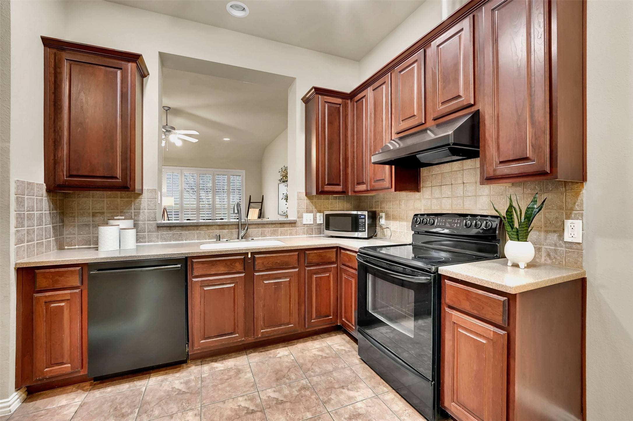 Plano, TX 75025,9908 Sedgewick AVE
