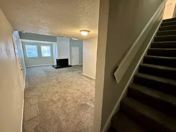 Dallas, TX 75243,9696 Walnut ST #1105