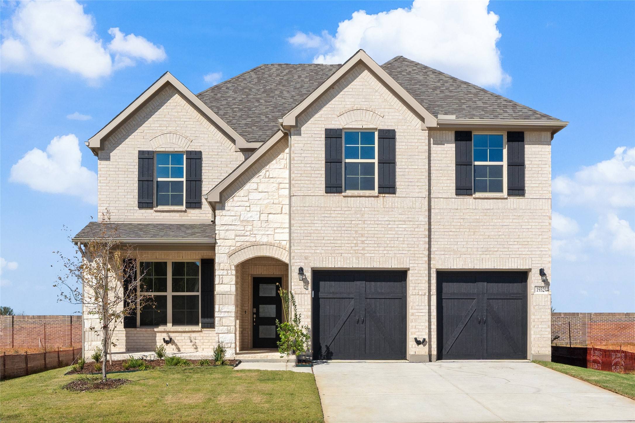 1932 Valencia DR, Little Elm, TX 75068