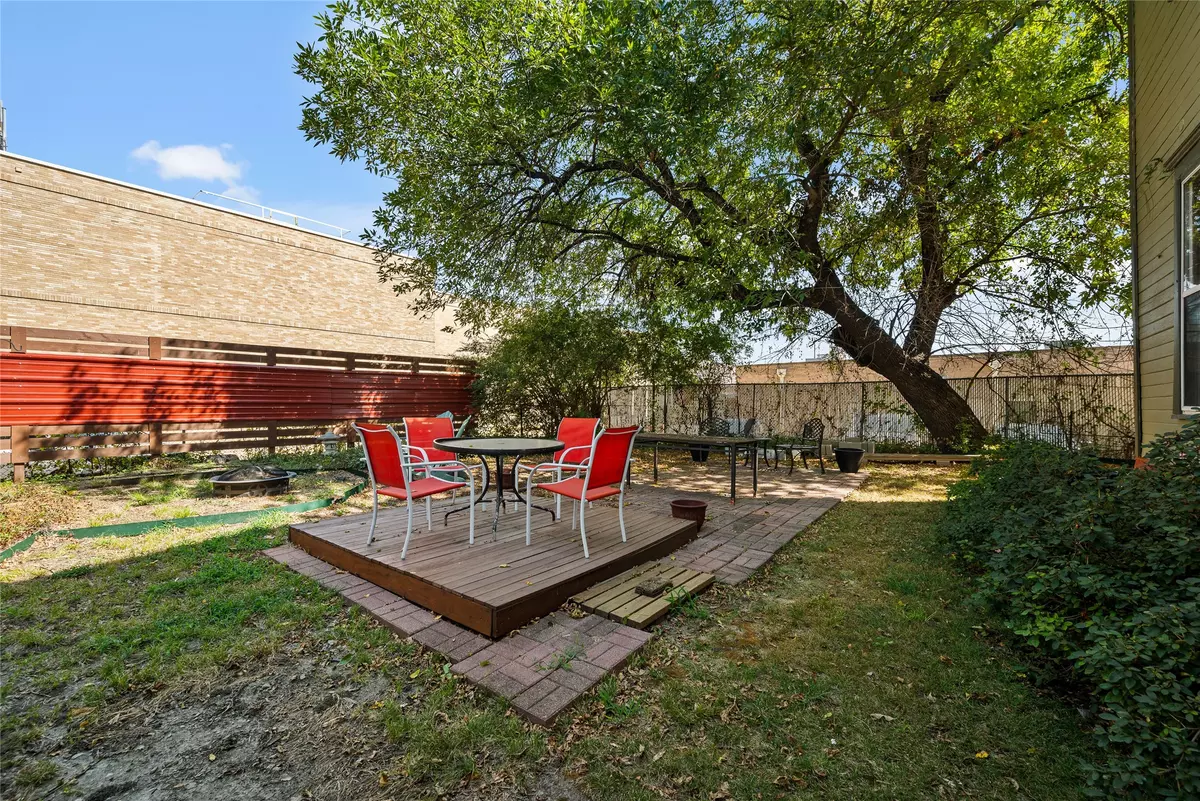 Greenville, TX 75401,2810 Crockett ST