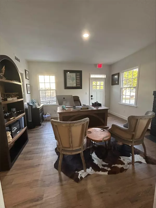 Plano, TX 75074,910 18th ST