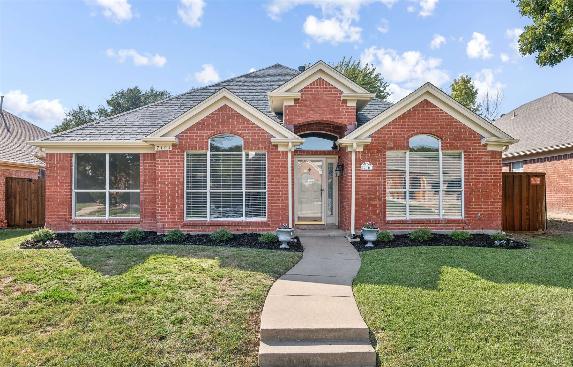 7101 Napa Valley DR,  Frisco,  TX 75035