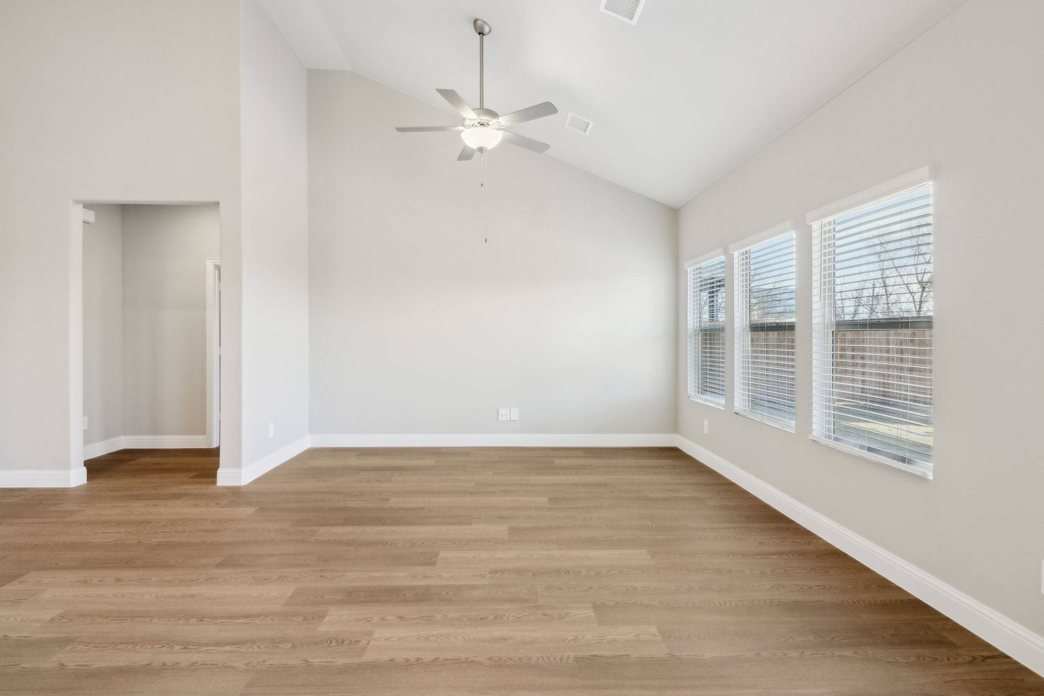 Fort Worth, TX 76036,9128 Horse Herd DR