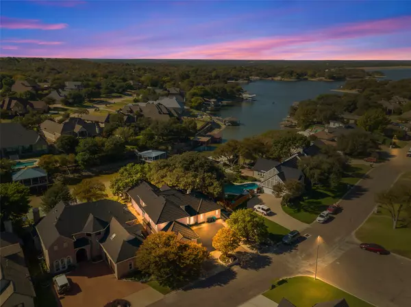 Fort Worth, TX 76179,8517 Woodlake CIR