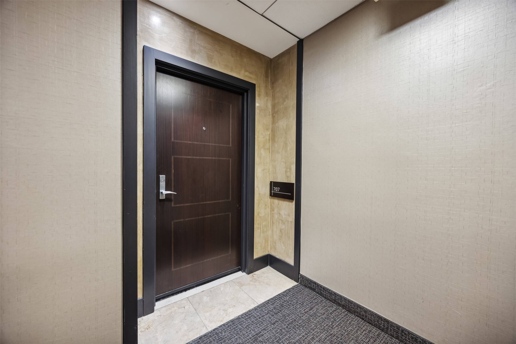 Dallas, TX 75225,5909 Luther LN #707