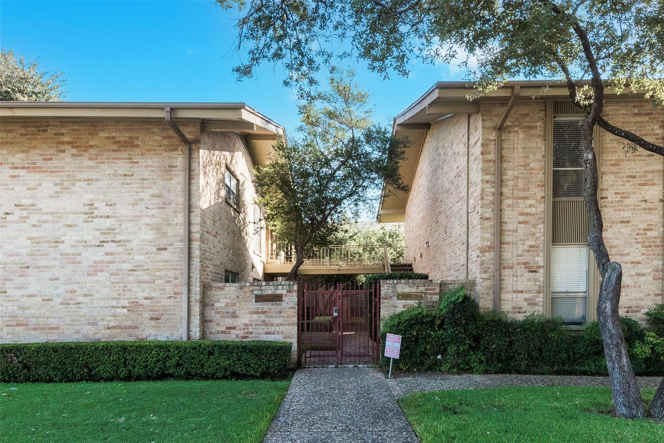 Dallas, TX 75230,11306 Park Central PL #D