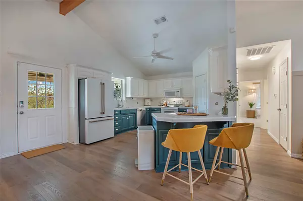 Springtown, TX 76082,321 E Woody Creek CT