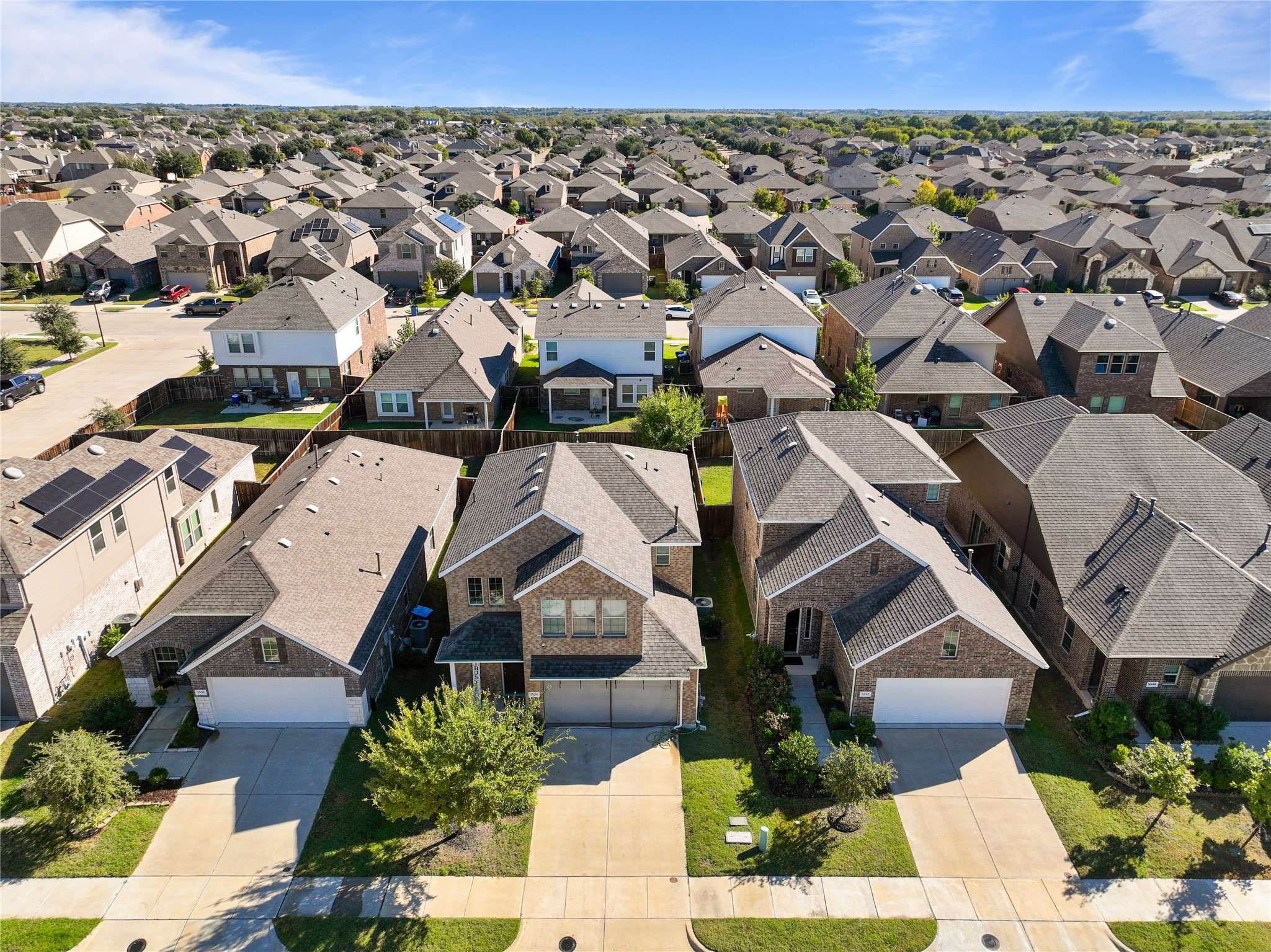 5534 Yarborough DR, Forney, TX 75126