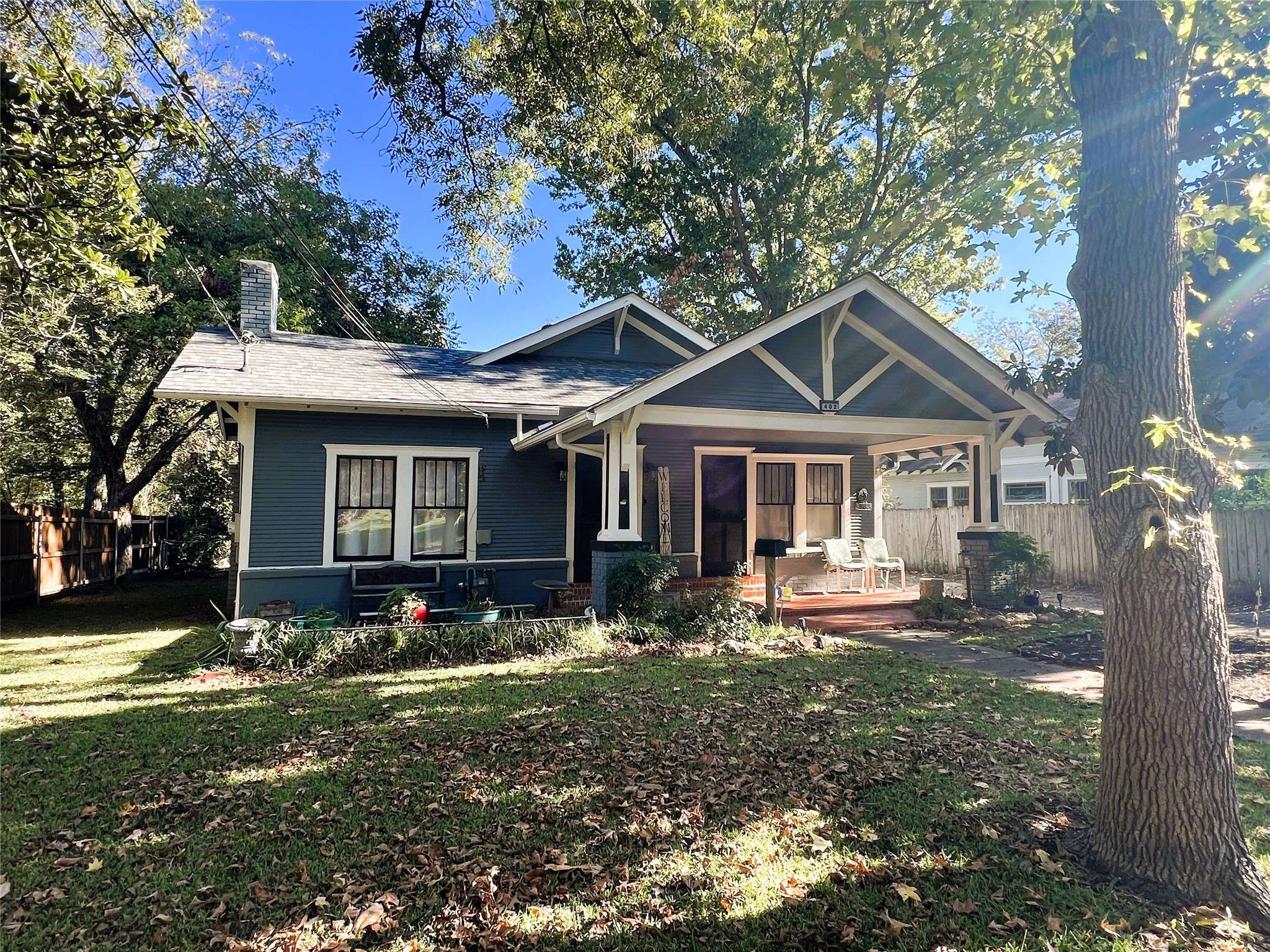 402 Johnson ST, Terrell, TX 75160