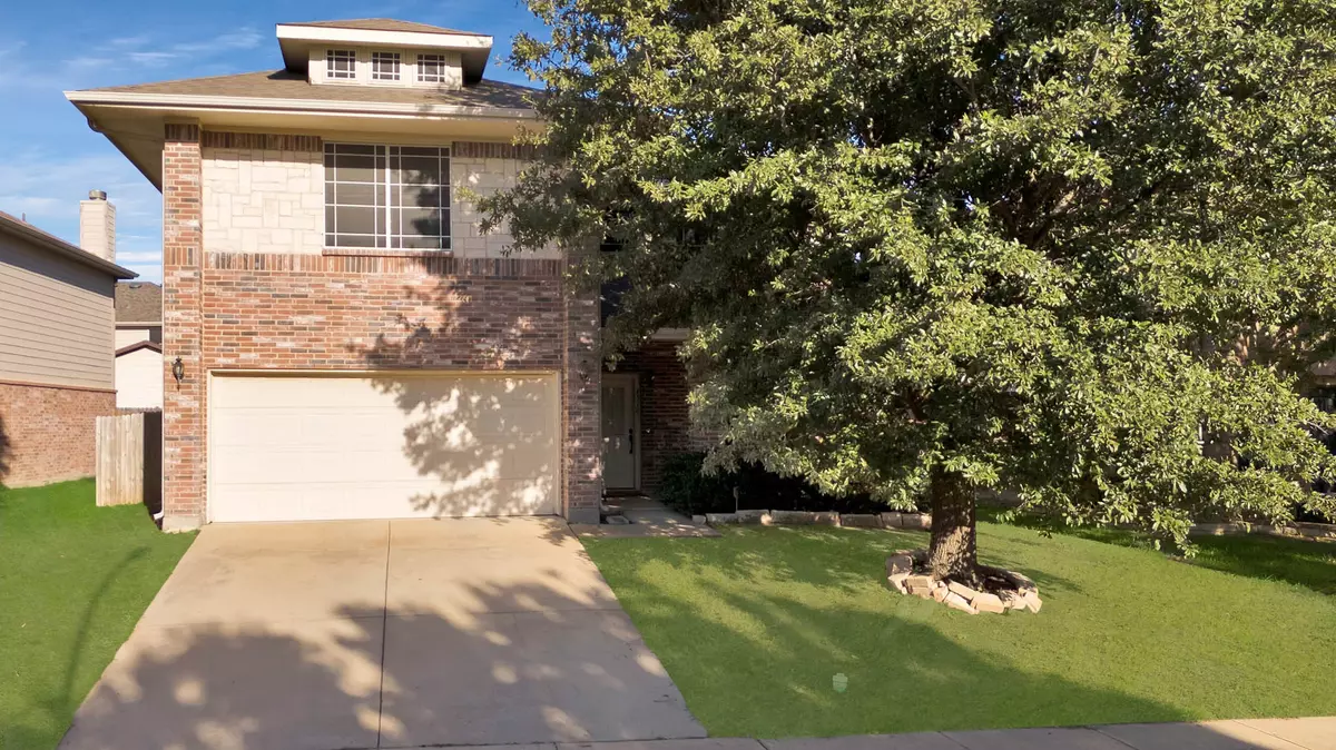 Fort Worth, TX 76179,8516 Gray Shale DR