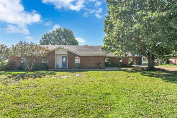Wylie, TX 75098,900 Twin Oaks DR
