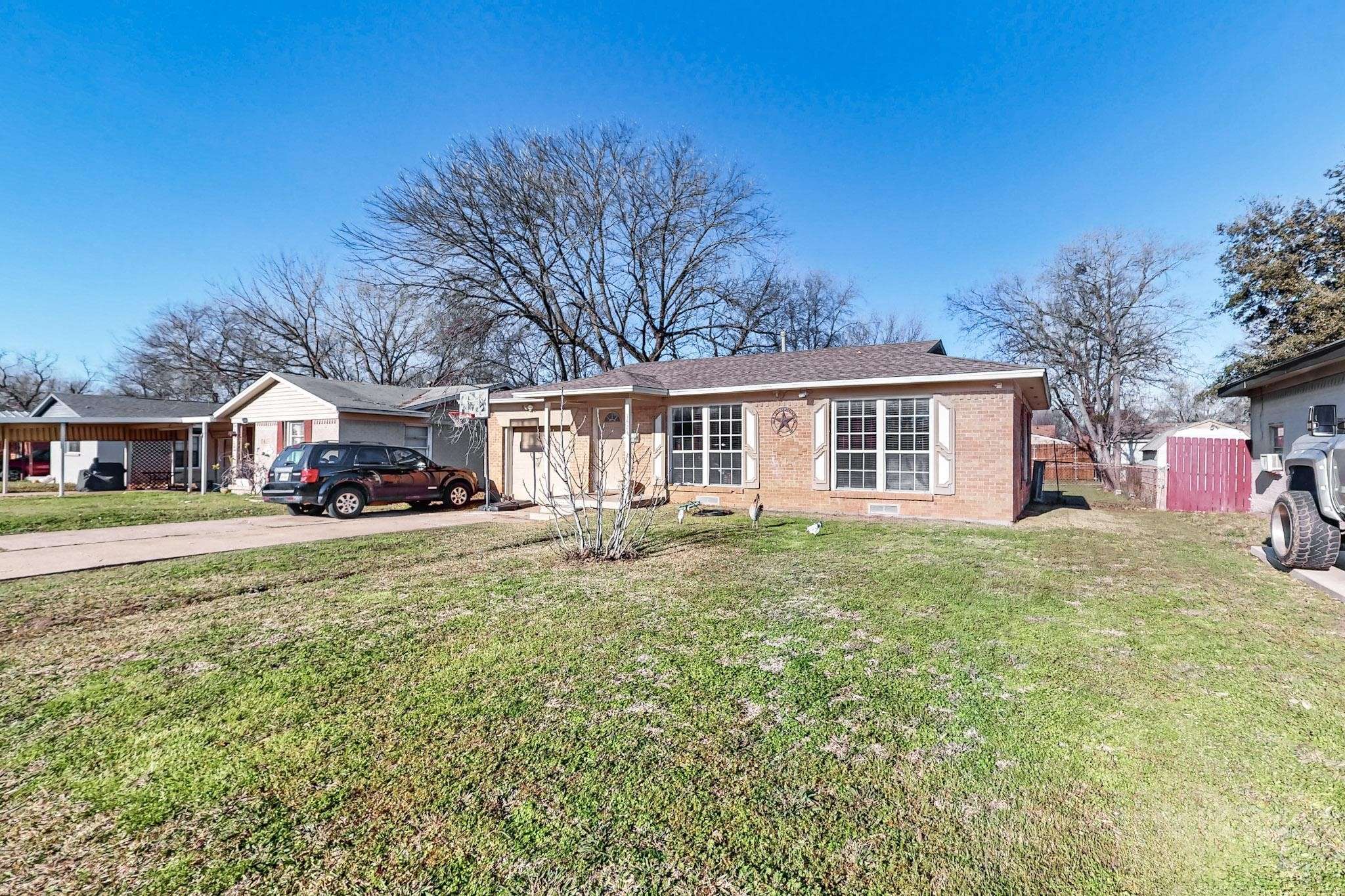 Mesquite, TX 75149,1423 Highland ST
