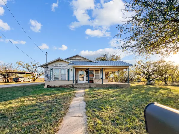 201 E 7th ST,  Breckenridge,  TX 76424