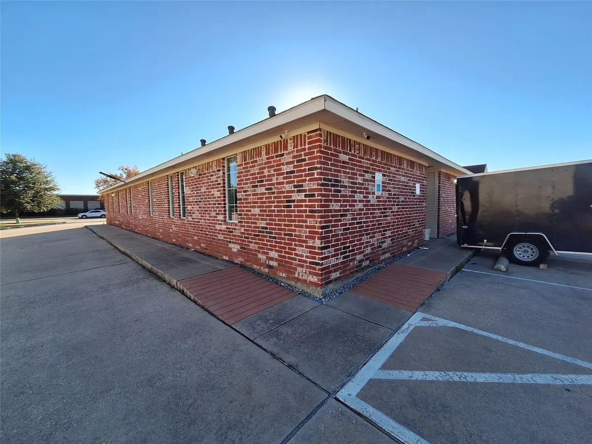 Allen, TX 75002,115 Richardson CT #B