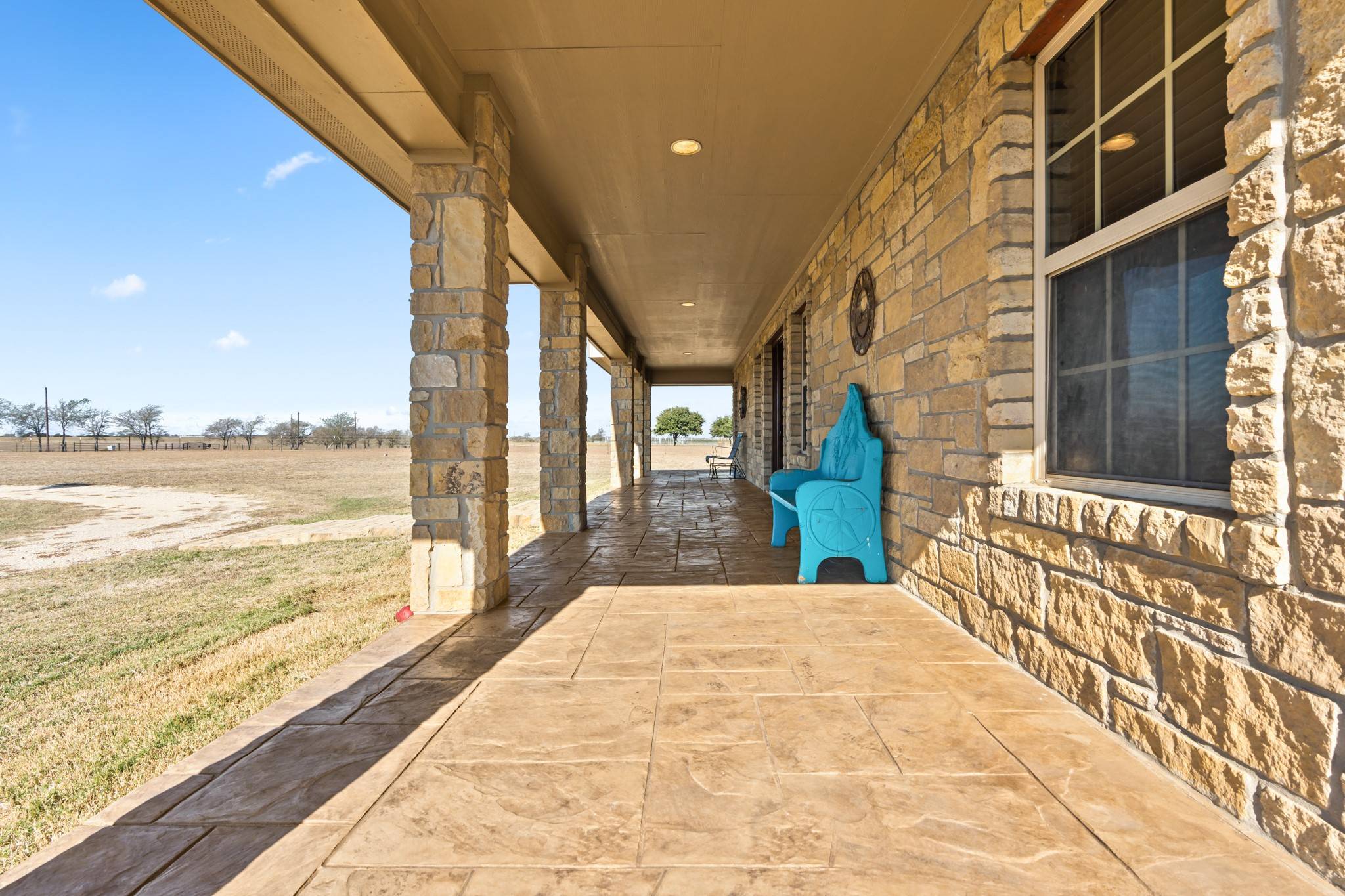 Mcgregor, TX 76657,1986 Rattler Hill RD