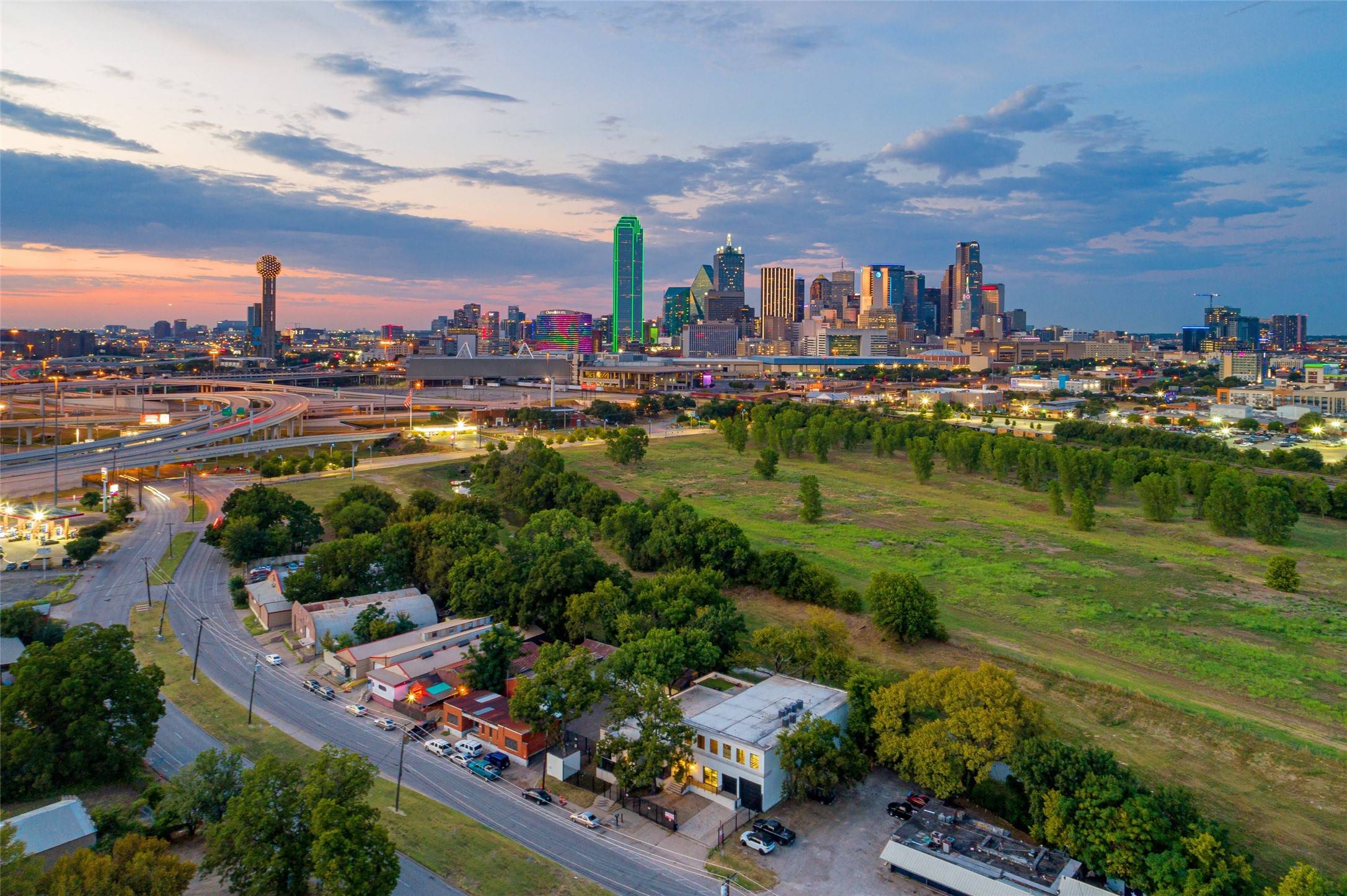 1208-1212 Riverfront BLVD ##101 & #102, Dallas, TX 75207