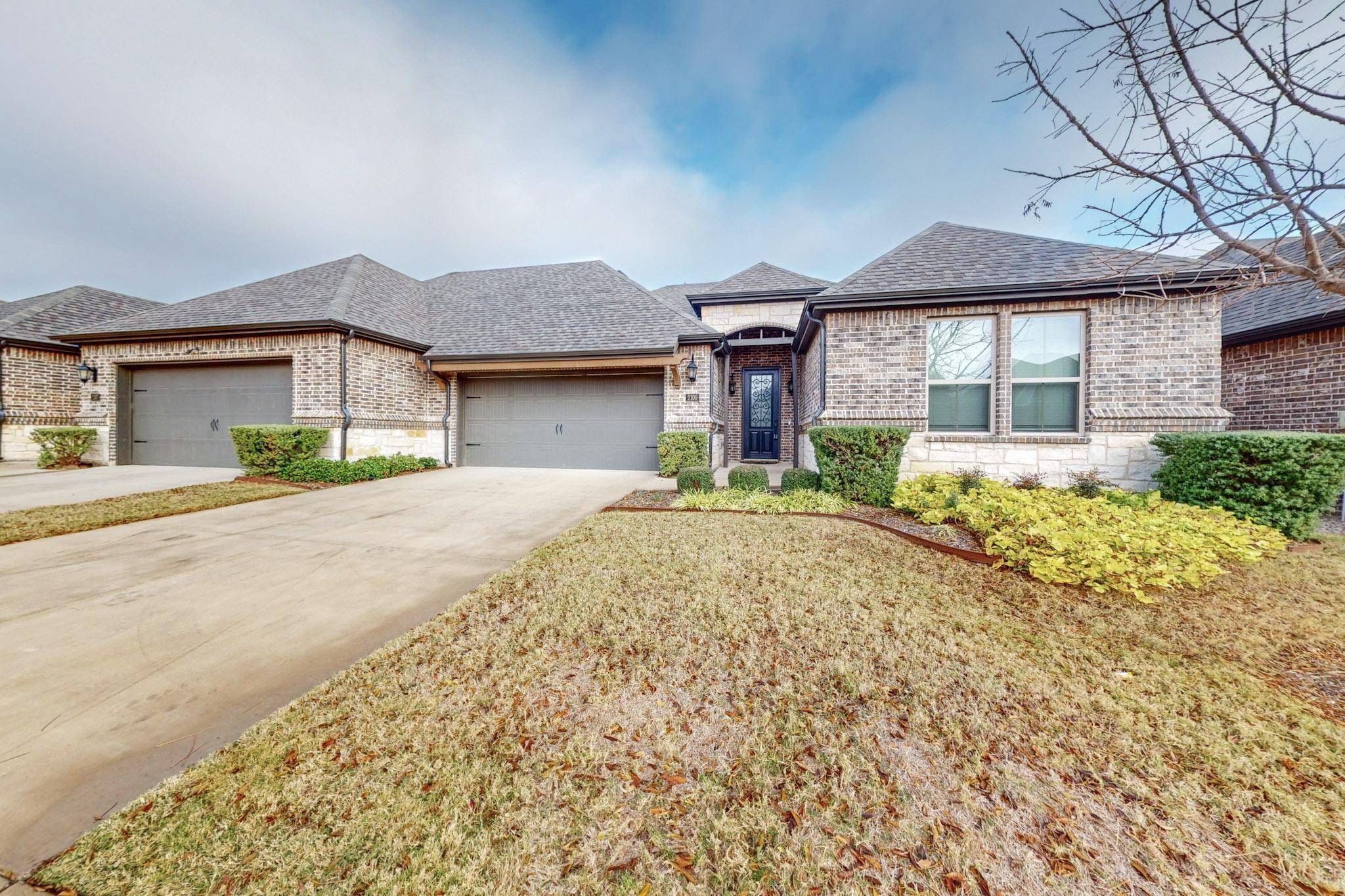 2109 Ladera WAY #2109, Mansfield, TX 76063
