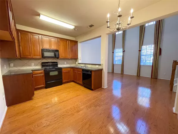 Richardson, TX 75082,4133 Kyndra CIR