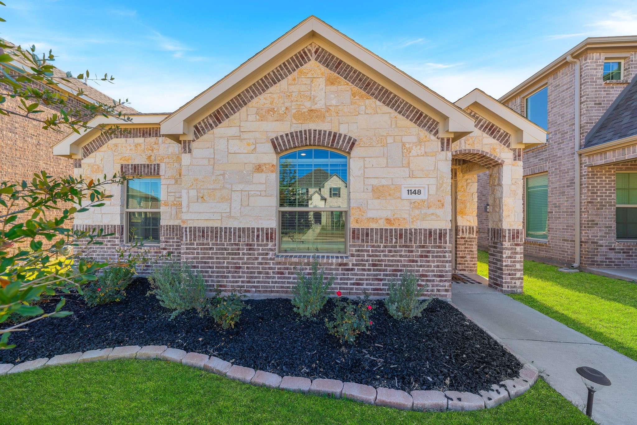 1148 Milfoil DR,  Justin,  TX 76247