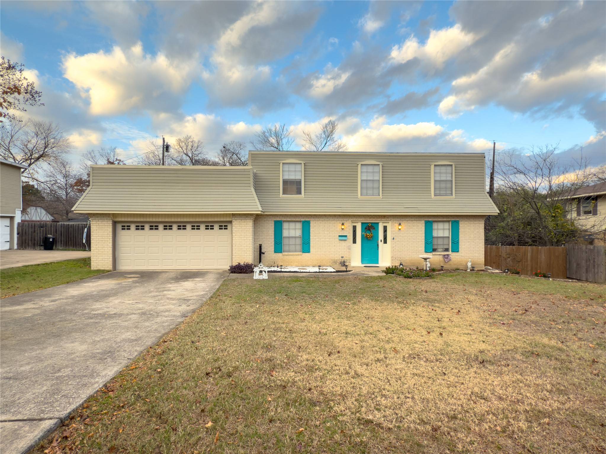 615 Wilson CT, Duncanville, TX 75137