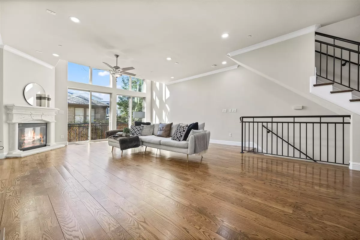 Dallas, TX 75214,6333 Richmond AVE #C