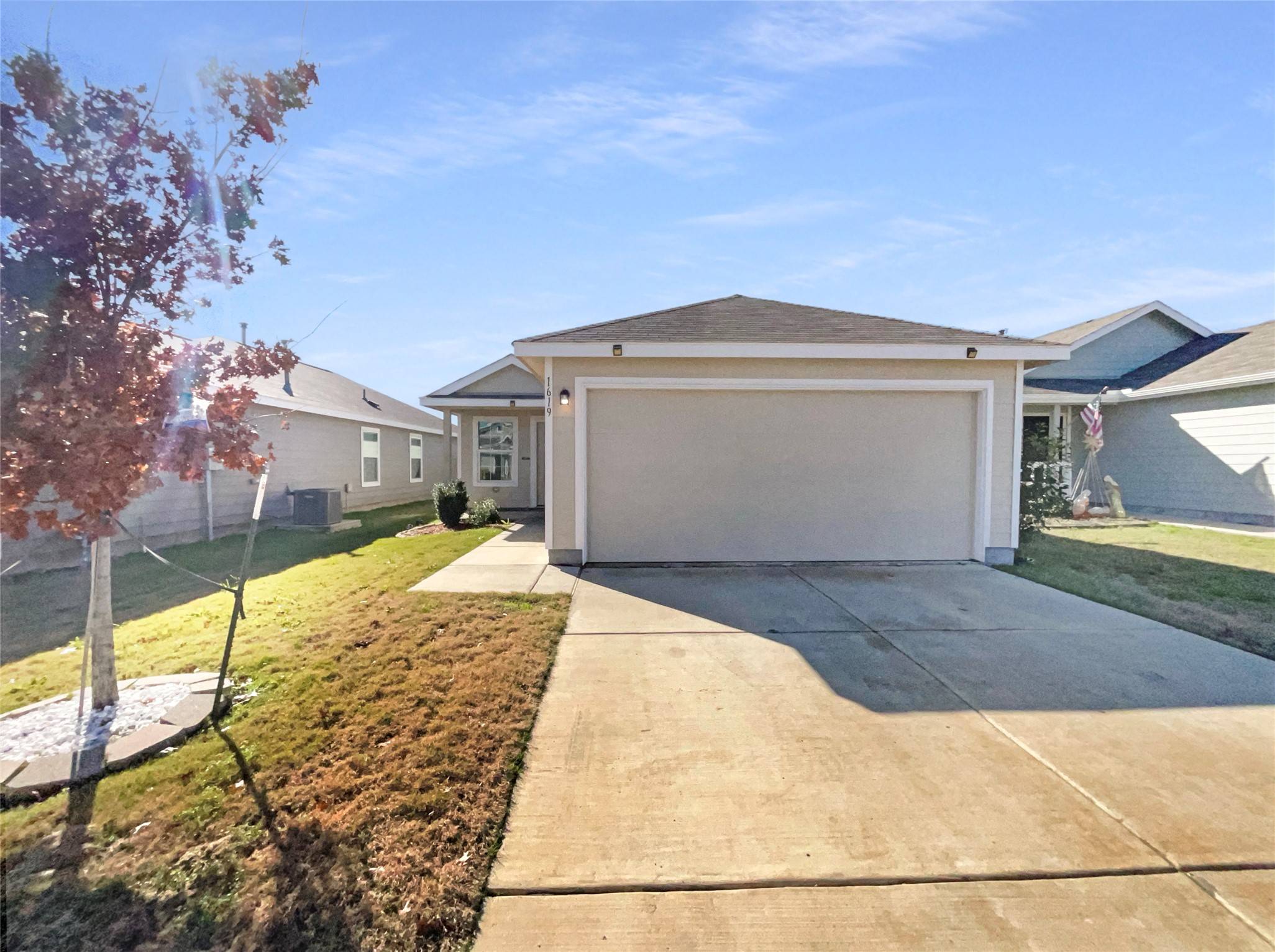 1619 Daunton DR, Crandall, TX 75114