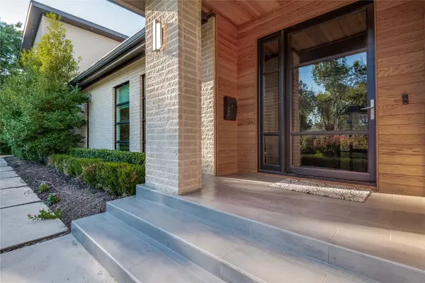 Dallas, TX 75230,5729 Northmoor DR