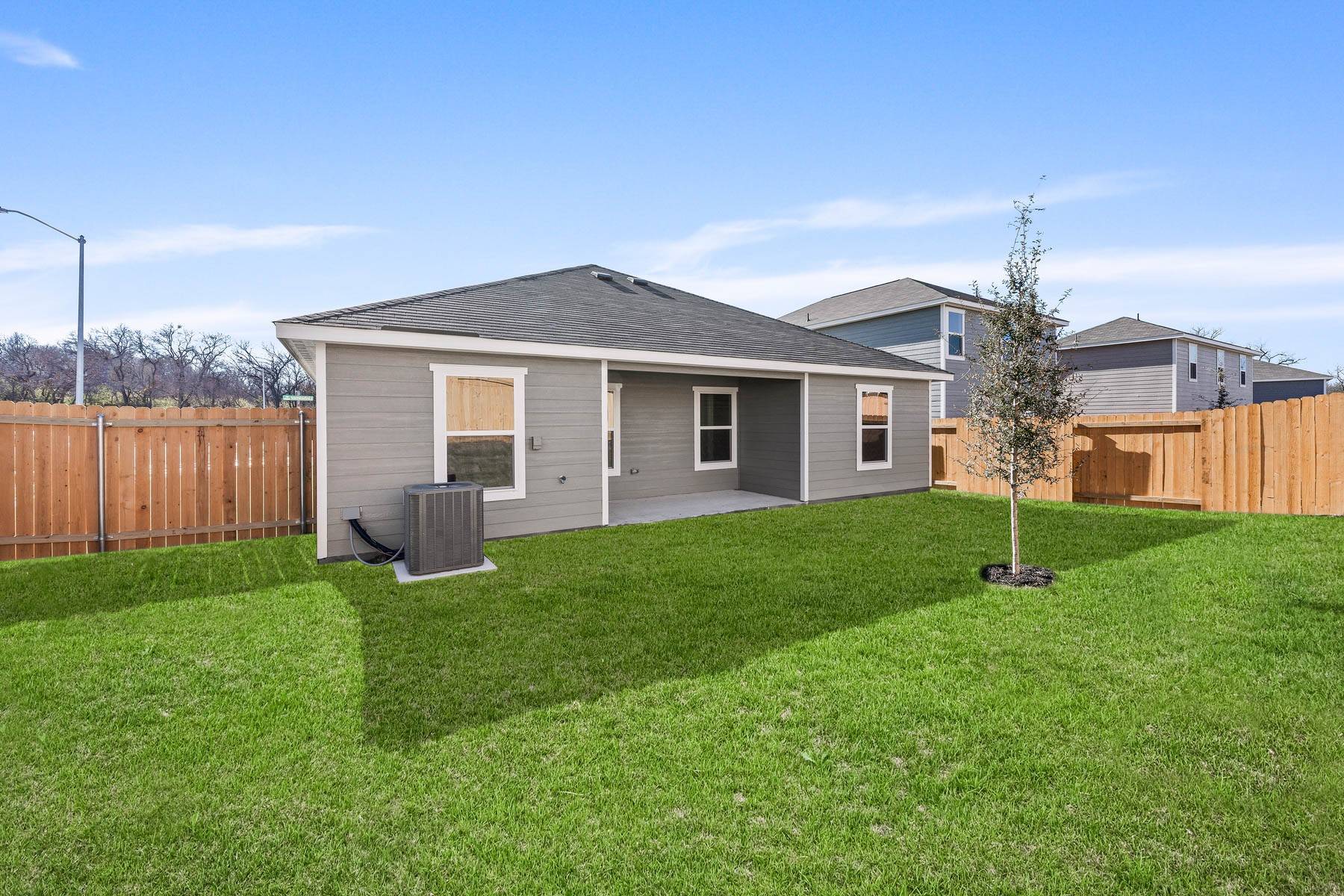 Dallas, TX 75241,4048 Lava Forest DR