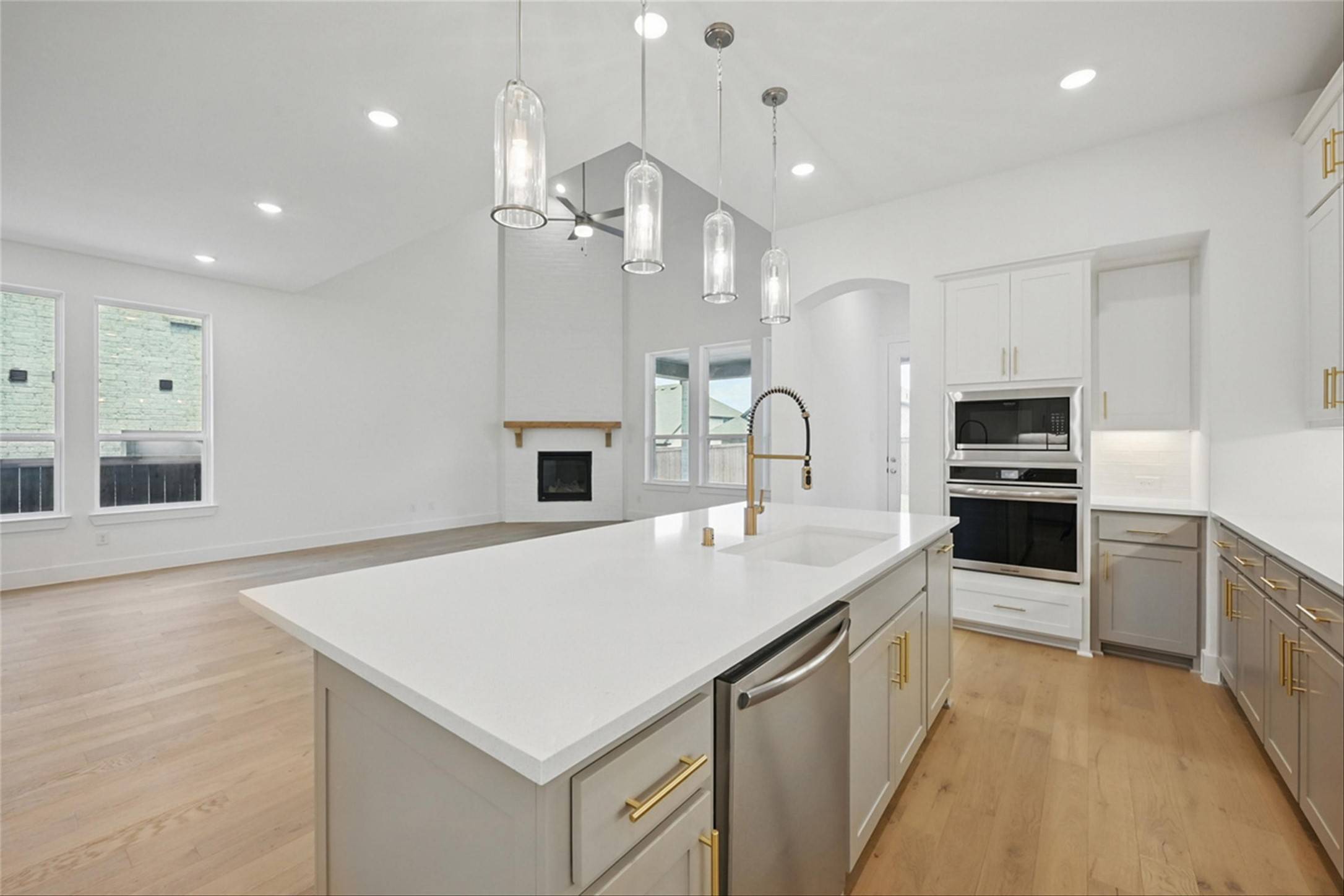 Aubrey, TX 76227,1912 Bluebonnet CT
