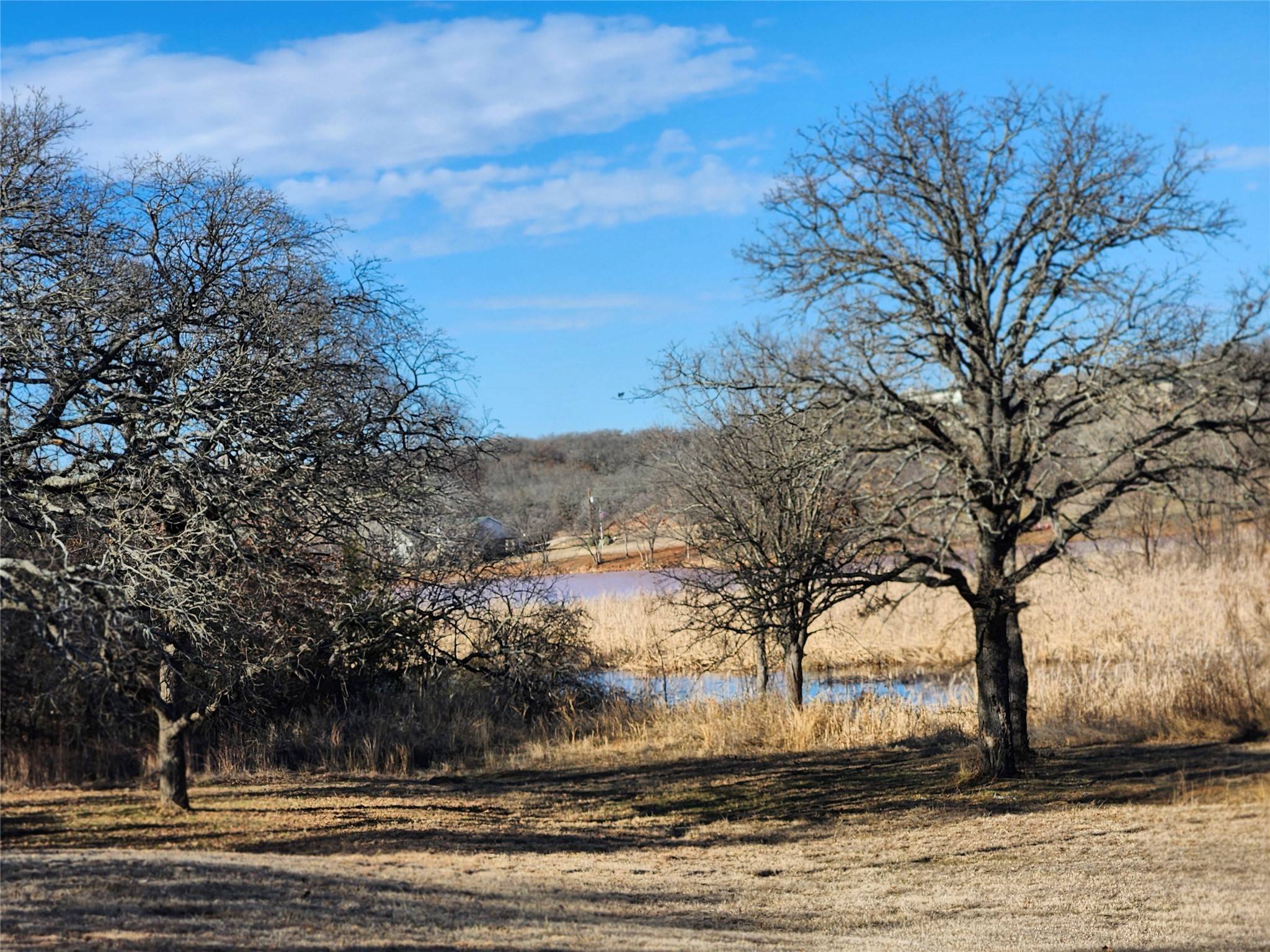Nocona, TX 76255,104 Sandy LN