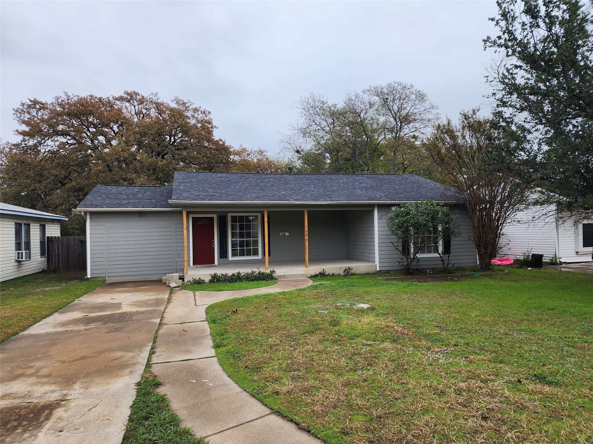 1204 Dora ST, Bedford, TX 76022
