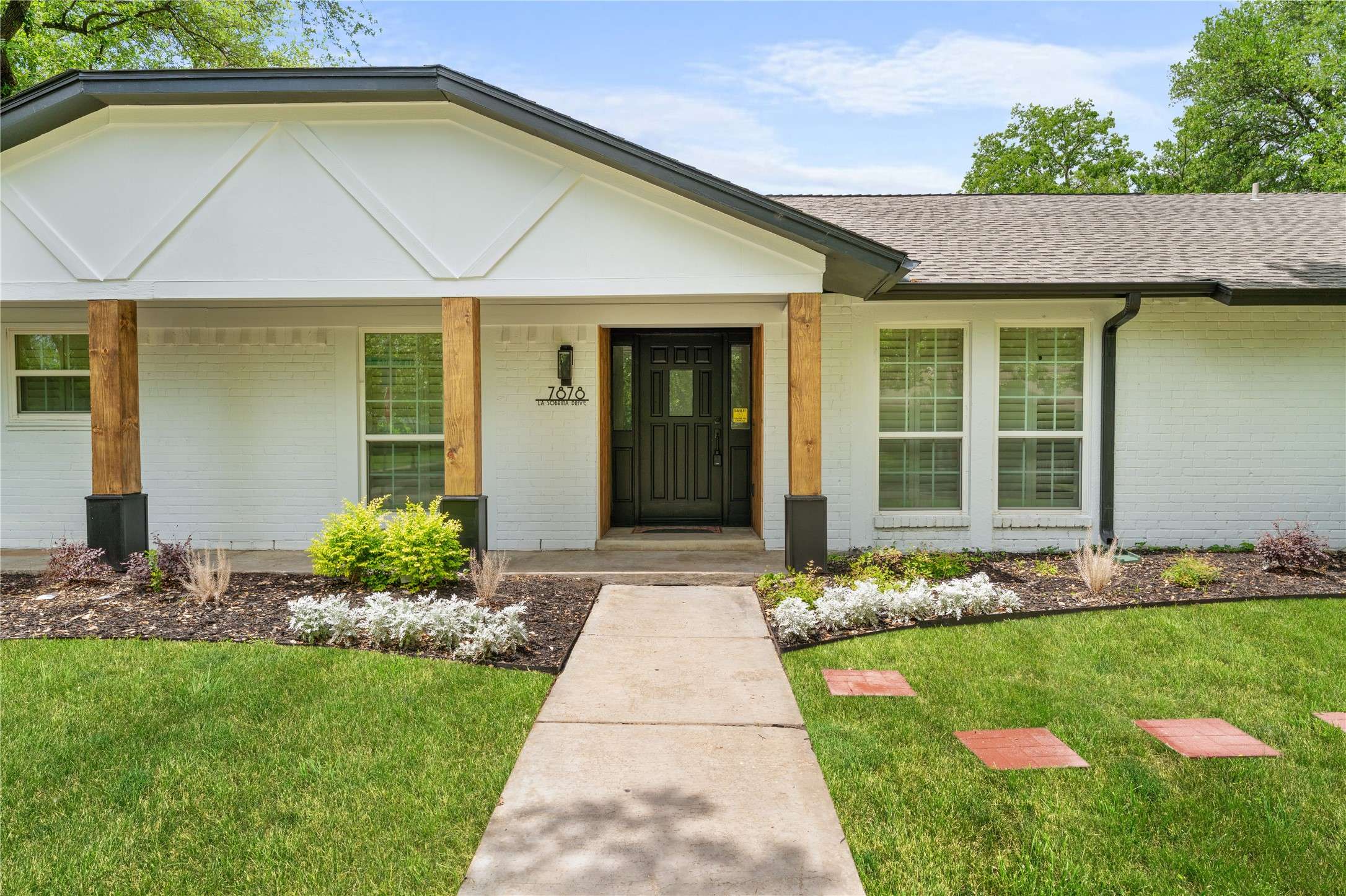7878 La Sobrina DR, Dallas, TX 75248