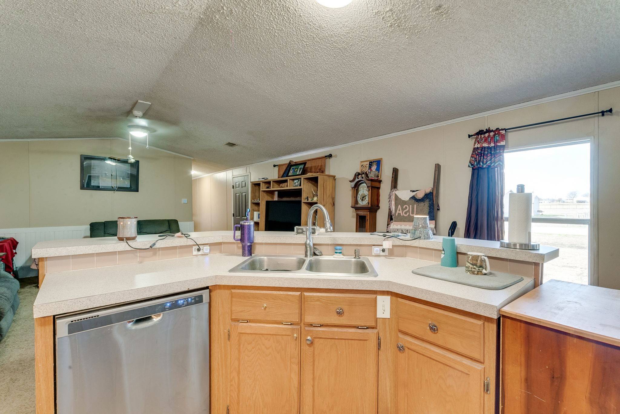 Joshua, TX 76058,8324 Mckinney LN