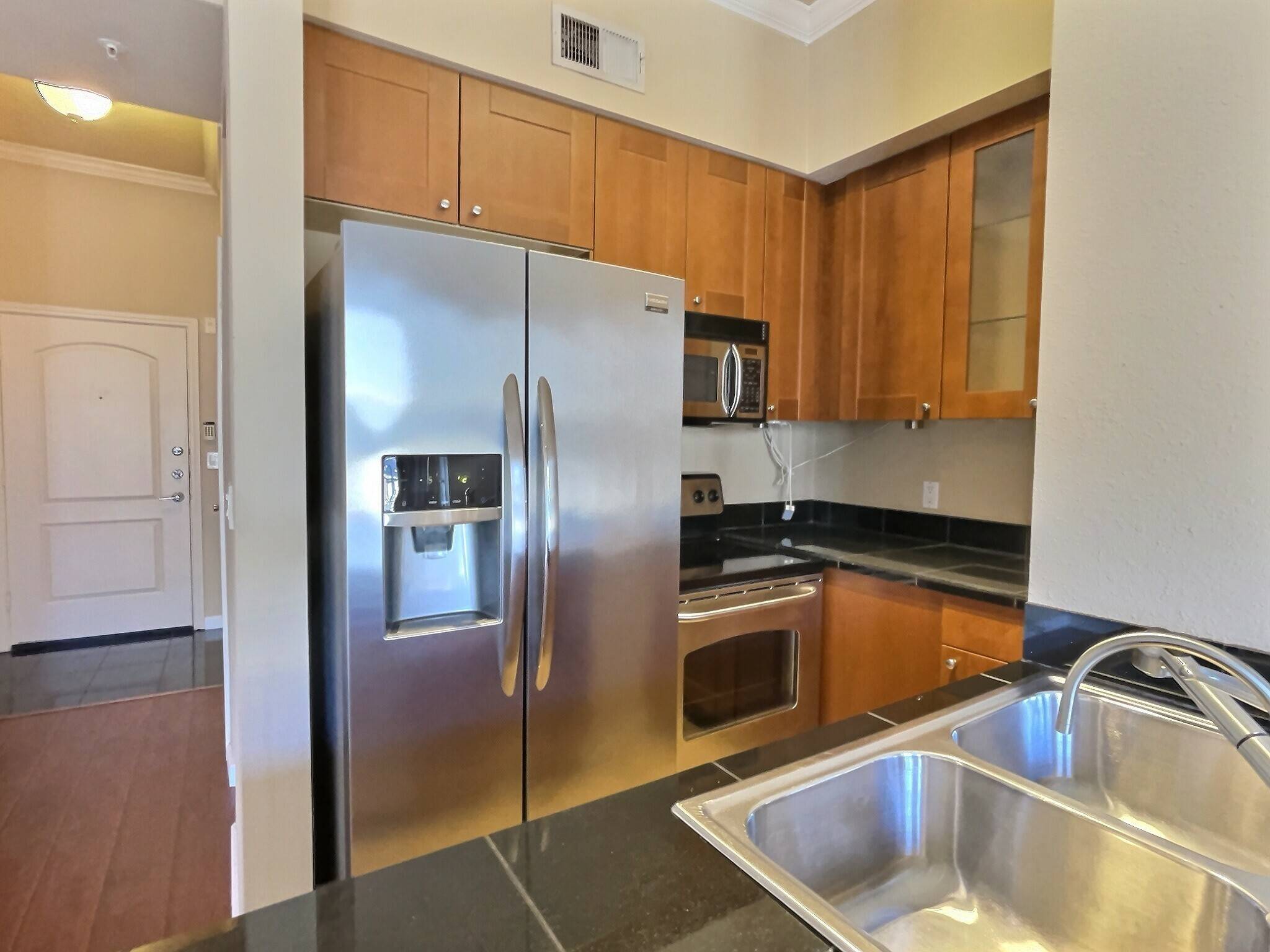 Dallas, TX 75219,3225 Turtle Creek BLVD #640