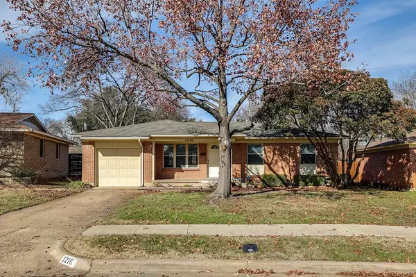 1216 Dalhart DR,  Richardson,  TX 75080