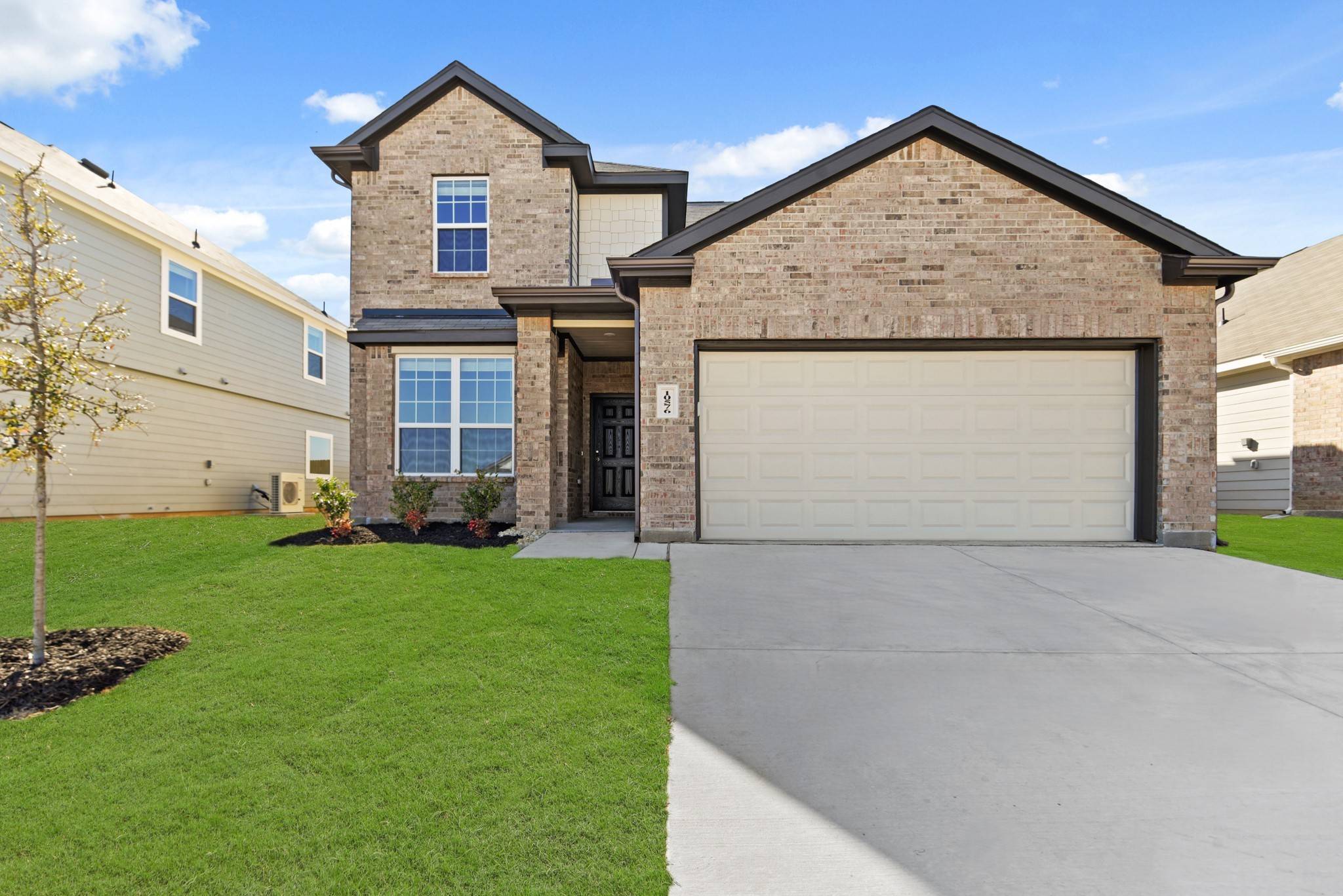 10576 Taruca DR, Fort Worth, TX 76036