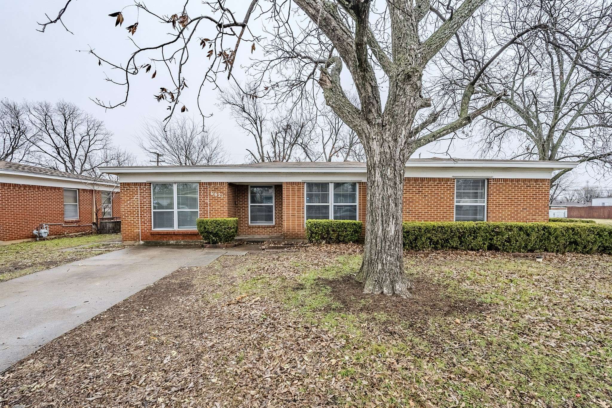 6621 Sheridan RD, Fort Worth, TX 76134
