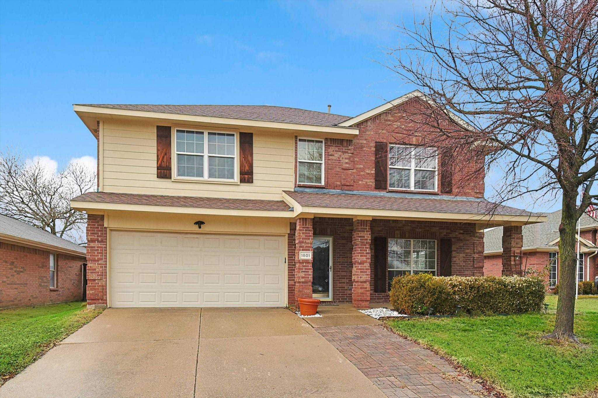 1801 Country Walk LN,  Wylie,  TX 75098