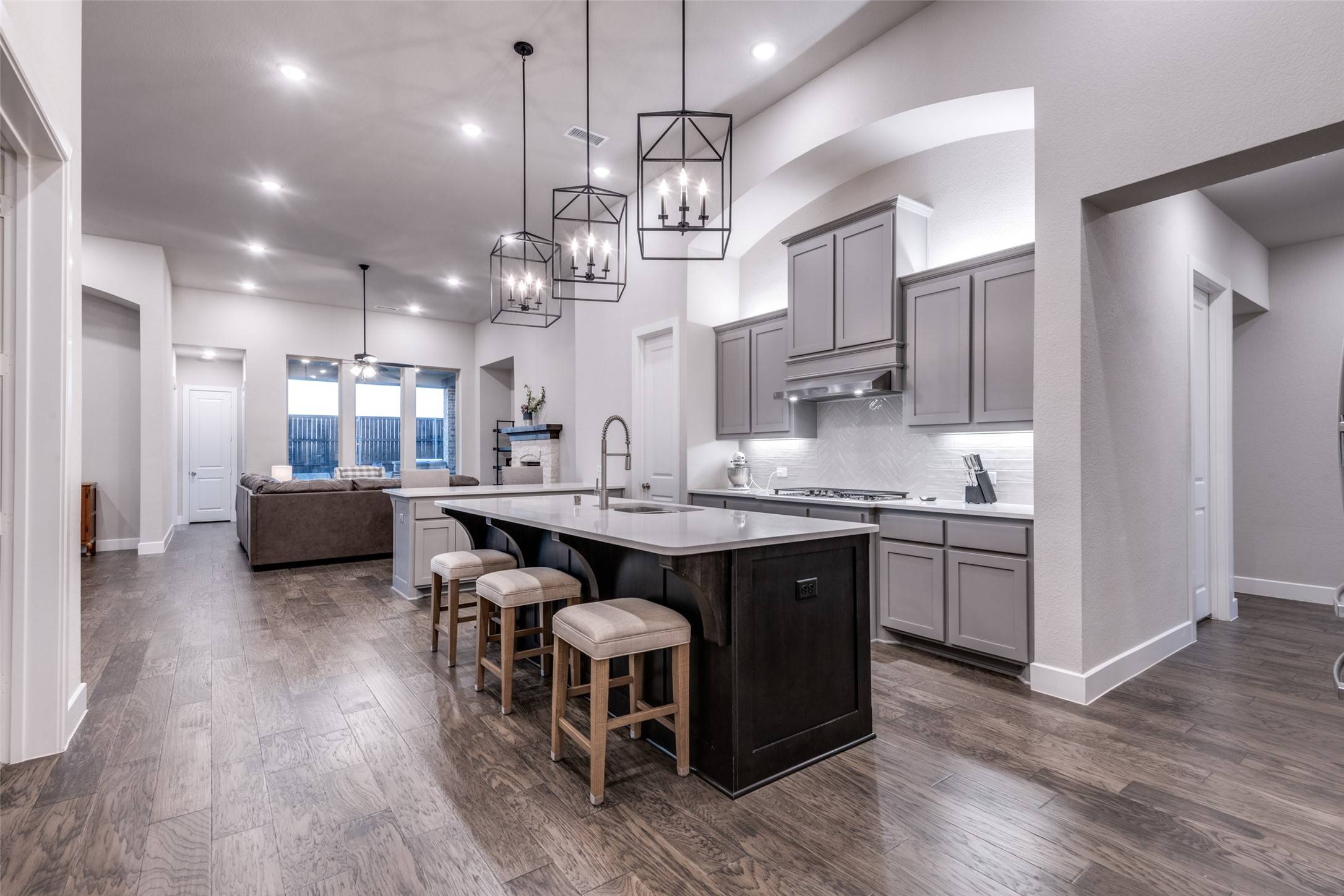 Aubrey, TX 76227,1617 Cedar Berry DR